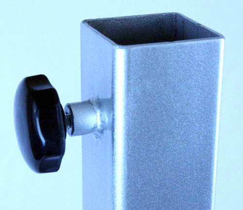 Height adjustment knob